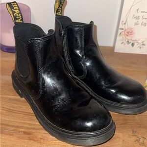 Dr. Martens JUNIOR 2976 PATENT CHELSEA BOOTS Glossy Black